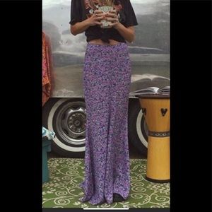 Spell and the Gypsy wildflower maxi skirt XS NWT see measurements.